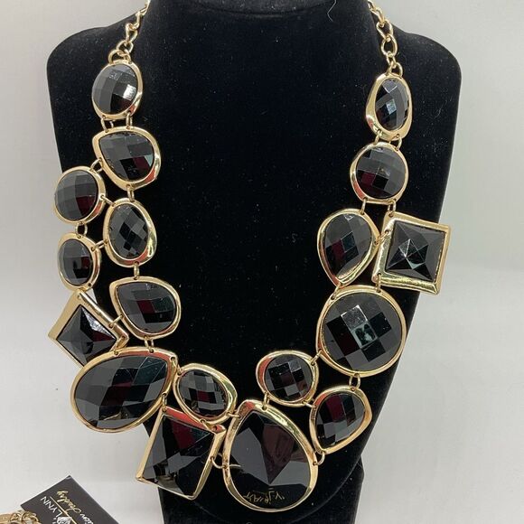 Traci Lynn Black and Gold Galore Statement Jewelry Set - Picture 5 of 6